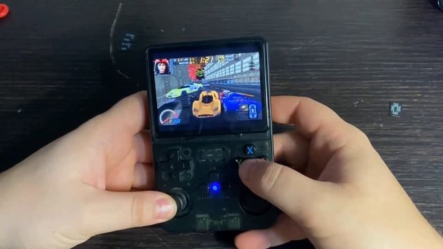 Портативная игровая консоль R36S