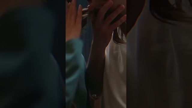 любовь - это… ? #yalıçapkını #зимородок #seyfer #afrasaraçoğlu #mertramazandemir #fanvidfeed #ferit смотреть онлайн