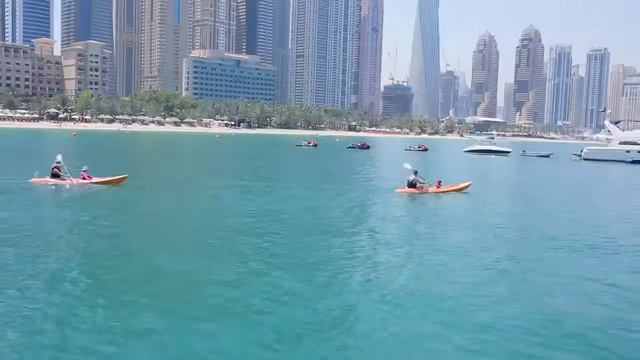 Владимир в 2021 году собирается полететь на самолёте с девушкой на море в Дубай! смотреть онлайн
