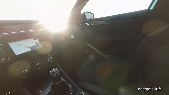 Essai Skoda Octavia Combi RS TDI 184 cv + sound смотреть онлайн