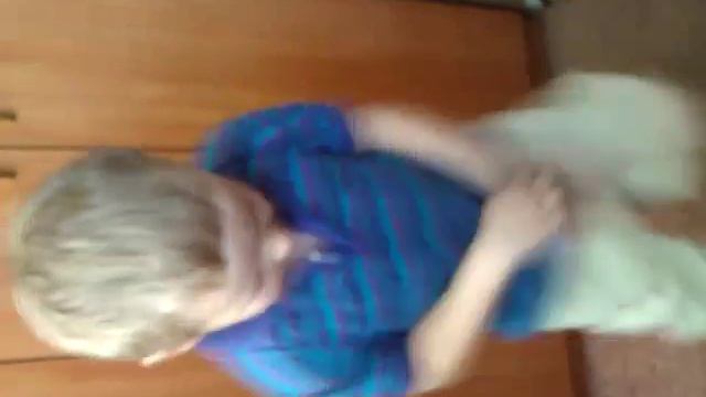 Эдвин Багдасарян 4,5 лет Брейк данс смотреть онлайн