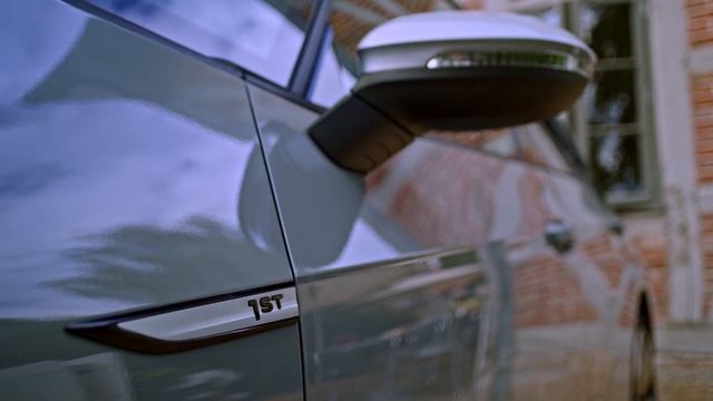 motor.tv - VW ID.3 смотреть онлайн