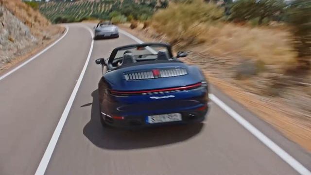 Porsche 911 Carrera S Cabriolet смотреть онлайн
