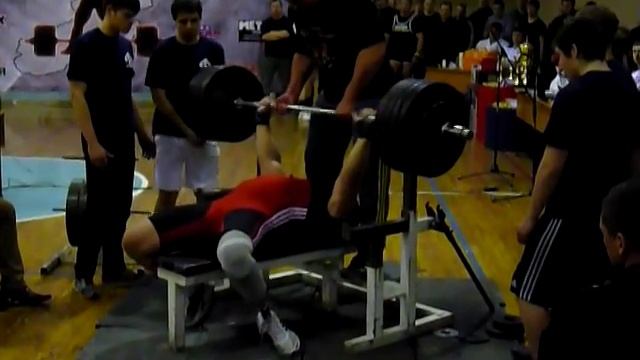 Жим 215 кг. смотреть онлайн