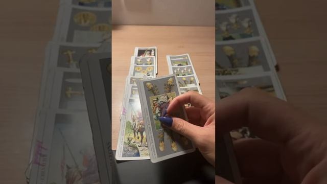 Сценарий отношений ! Вы и он ! Перспектива развития!Травмы,страхи,намерения! смотреть онлайн