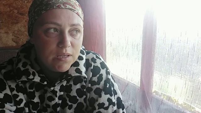 ГУСИ НА ГРЯДКАХ/КОРМЛЮ ХОЗЯЙСТВО/ПРИБИРАЮ И СТИРАЮ/ смотреть онлайн