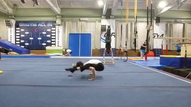 Прыжки a-la "Лягушка" смотреть онлайн