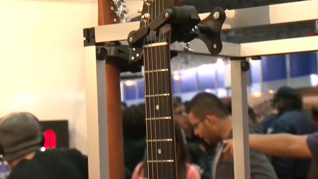 Amplificadores e Pedais Fuhrmann | Guitarras DeLaet | Expomusic 2016 смотреть онлайн
