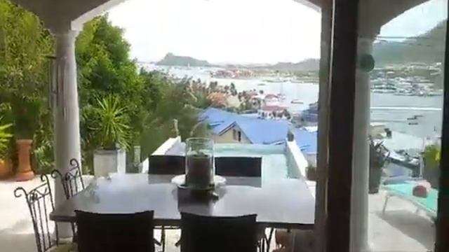 LOCATION DE CHAMBRE DANS BELLE VILLA AVEC VUE PANORAMIQUE смотреть онлайн