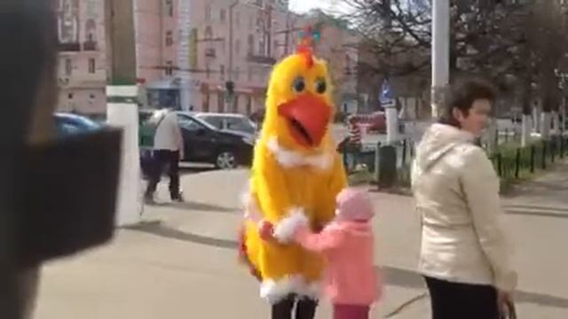 Петушки атакуют детей смотреть онлайн