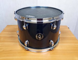Tama Rhythm mate  Подвесной том 13"
Барабан для болельщиков