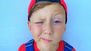 Сеня ремонтирует Сломанные Тракторы и Машинки