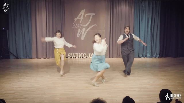 AJW2019 - Short'Case (Illinois Jacquet) - No Pants Just Jacket смотреть онлайн