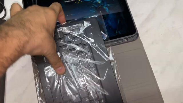 Smart Keyboard case for iPad Pro 11 inch - Recommended not to buy this product смотреть онлайн