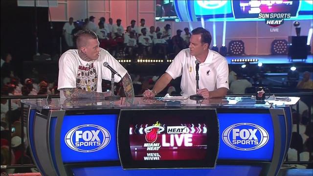 Chris Andersen 2013 Miami Heat Championship Parade Interview смотреть онлайн