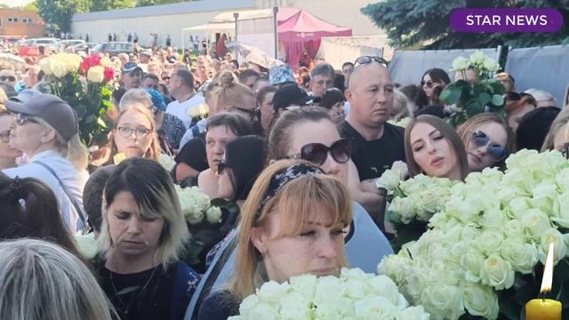 Только что! НЕ ПЕРЕНЕСЛИ ТАКОГО ГОРЯ...На похоронах Юрия Шатунова случилась трагедия...