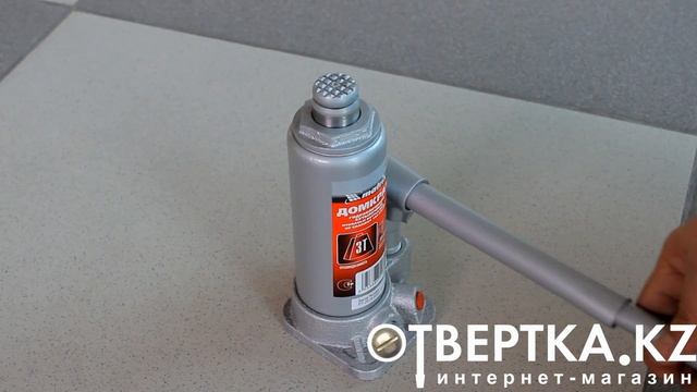 Гидравлический бутылочный домкрат MATRIX MASTER 50752 смотреть онлайн