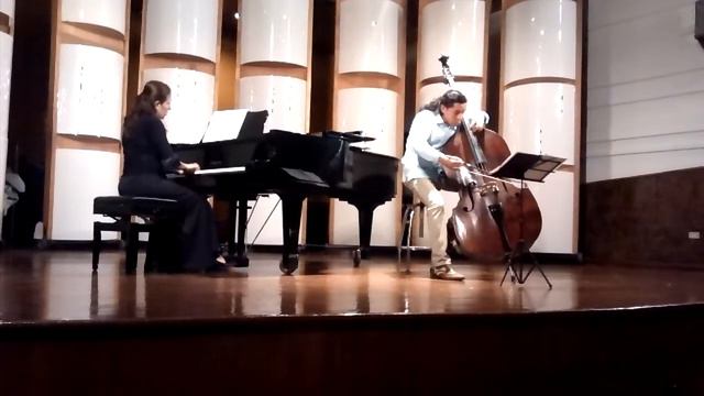 Daniel Cerón - Contrabajo, Piano - Angélica Hernández. Rêverie, Henryk Wieniawski. смотреть онлайн