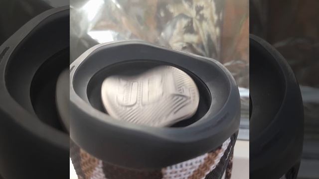 JBL FLIP 5 BLACK STAR BASS TEST смотреть онлайн