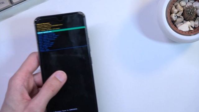 SAMSUNG Galaxy S22 Wipe Cache Partition / Delete Temporary Cache Files смотреть онлайн