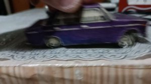 ВАЗ 2106 из бумаги                                Масштаб 1/43