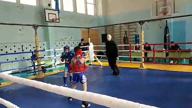 Агабалаев Замир 17-0 Тайскому боксу г.Братск смотреть онлайн