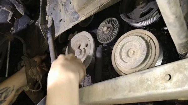 Замена приводного ремня и роликов рено эспейс / Renault Espace replacement belt auxiliary units