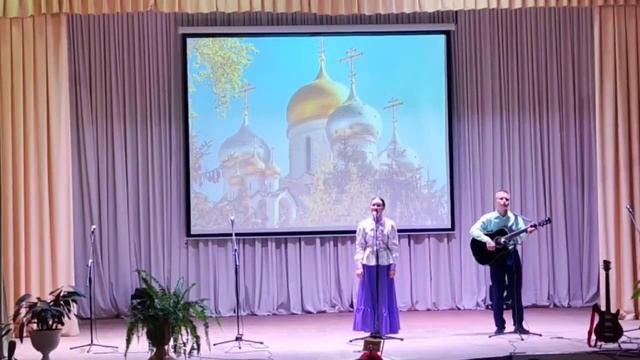 "Русь называют святою" исп. А. Слепкова смотреть онлайн