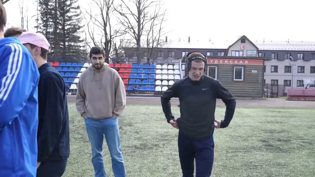 ПУЛЯ ЗА ПРОМАХ: КТО ВЫЖИВЕТ И ЗАБЕРЕТ 60 к? | РУССКАЯ РУЛЕТКА БРОУКОВ смотреть онлайн