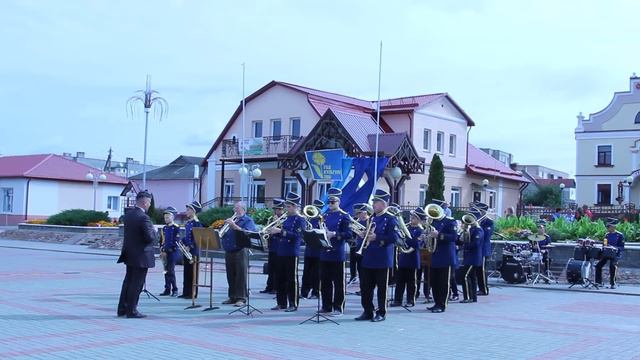 Концерт духового оркестра г. п. Новоельня в Дятлово смотреть онлайн