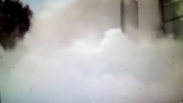 Фура в дребезги только пыль! смотреть онлайн