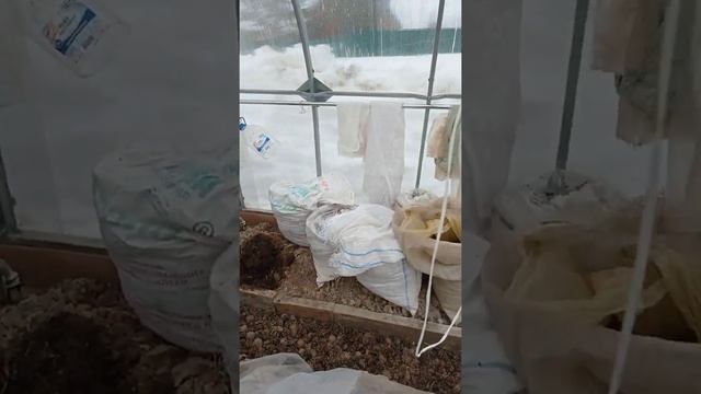 Дела дачные, покраска перголы и просто вылазка из дома смотреть онлайн