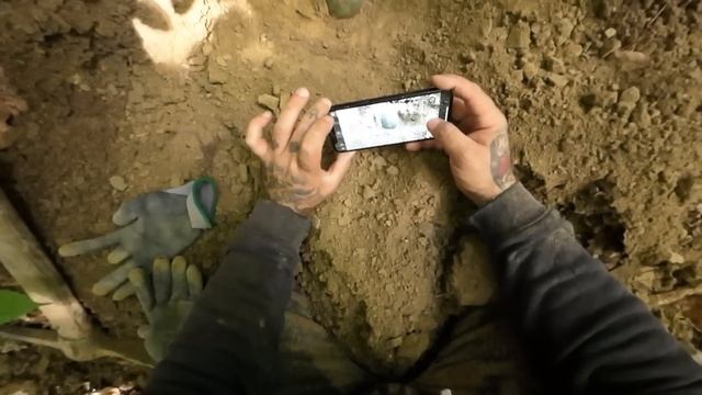Define Mezarını Açarken Sesler Gelmeye Başladı !! Treasure Hunt 9. Bölüm смотреть онлайн