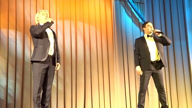 "ПЕТЕРБУРГСКИЕ БАРИТОНЫ" Обнимая небо В Питериш и С Зыков смотреть онлайн