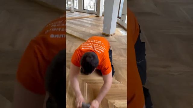 Физически тяжело отшлифовать 90 м2,но результат ? #работавкайф #частныймастер #маслом #паркетчик