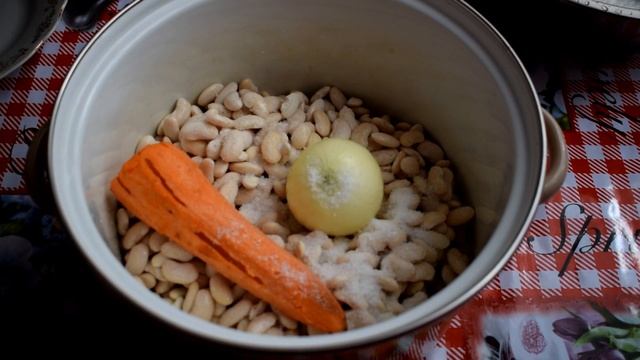 Готовим! Кайнатма ловия (отварная фасоль) смотреть онлайн