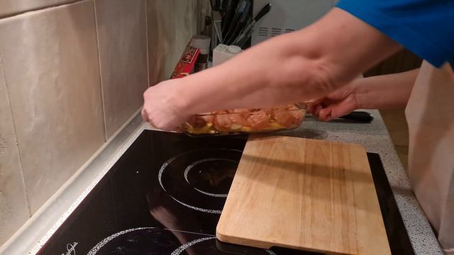 Куриная, сырная запеканка / Вкусно, изысканно смотреть онлайн