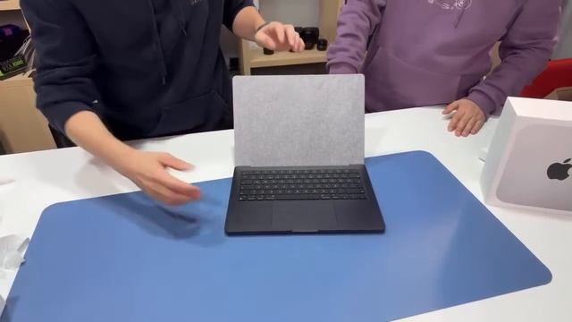 M3 Max MacBook Pro 14” Kutu Açılışı смотреть онлайн