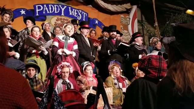 Dickens Faire - Christmas Carolers - The Coventry Carol смотреть онлайн