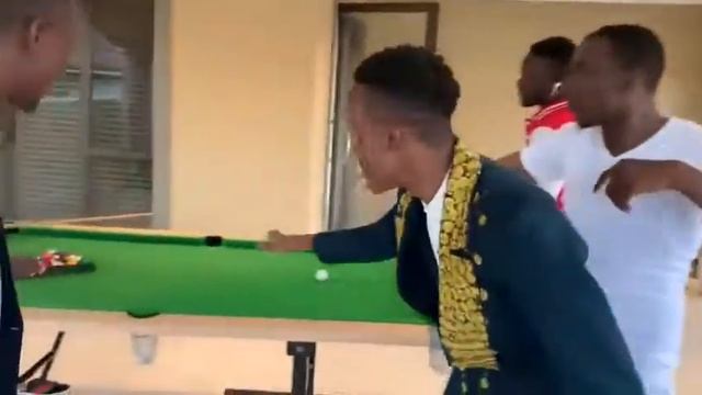 Prophet Passion Java Plays Pool With Taku Praise смотреть онлайн