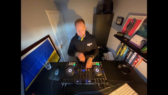 Chilled Drum & Bass Session #003 смотреть онлайн