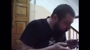 Виктор Пузо разбил пластинку Gigglesa65