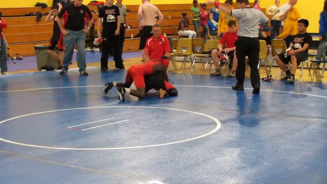 Ifye vs Georgia military Female Wrestler смотреть онлайн