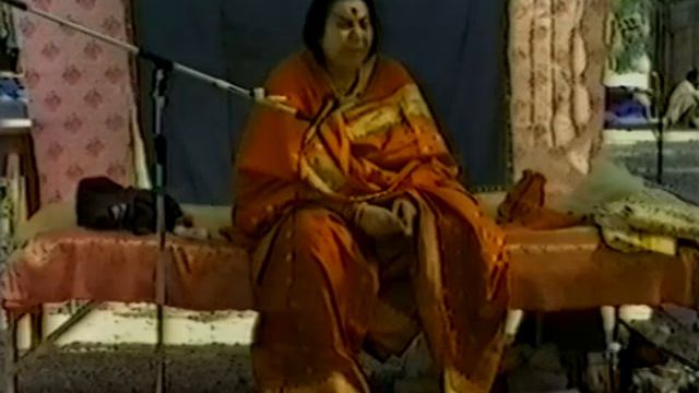 1983-0107 Ganesha Puja Talk Rahuri India DP-RAW