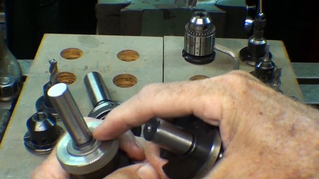 SHOP TIPS #320 Royal Quick Change Tooling for the Bridgeport Mill tubalcain смотреть онлайн