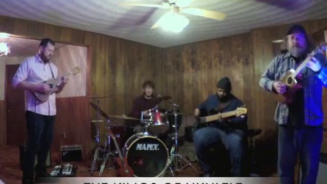 The Kings of Ukulele - Everybody Wants to Rule the World Cover смотреть онлайн