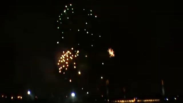 Набережная, свадьба смотреть онлайн