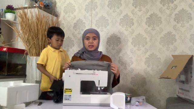 UNBOXING Mesin Jahit Portable SINGER 5523 HEAVY DUTY | Rezeki !!! Beli Second Good Condition? смотреть онлайн