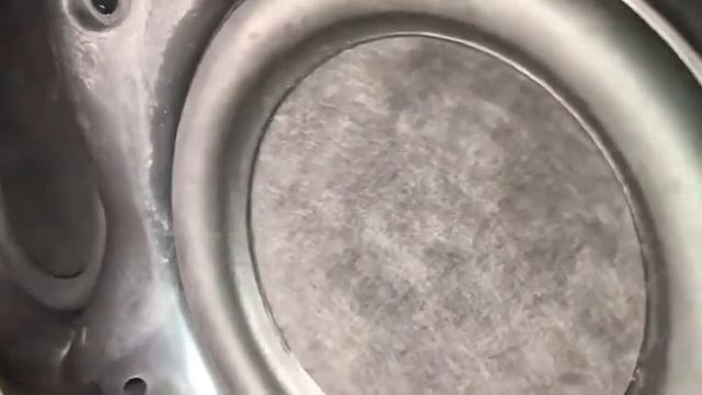 HK (Harman Kardon) Onyx Studio 5 Bass Test смотреть онлайн