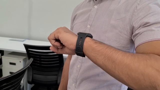 Amazfit Neo review: A different kind of smartwatch! смотреть онлайн